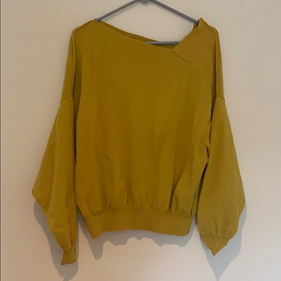 Free People Sweaters - Free People a symmetric sweater !